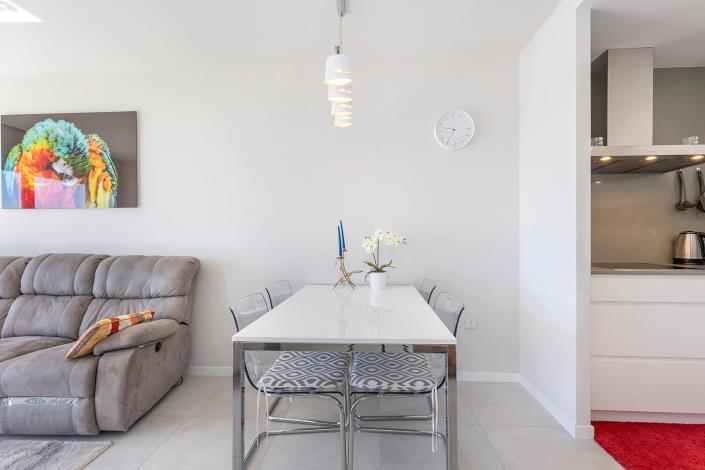 Image No.11-2 Bed Apartment for sale