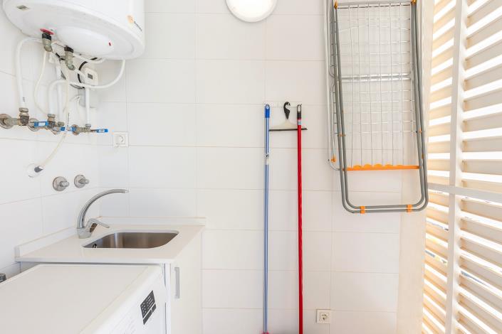 Image No.29-2 Bed Apartment for sale