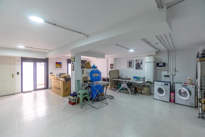 Image No.24-3 Bed Villa for sale