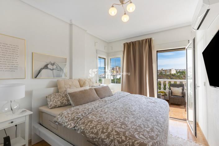 Image No.28-5 Bed Villa for sale