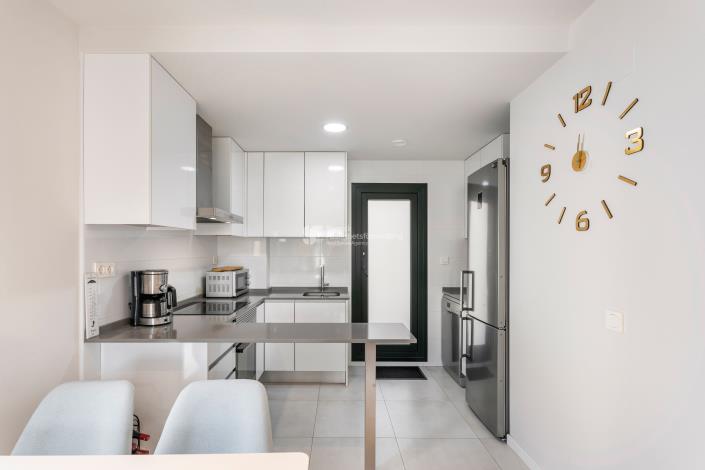 Image No.10-2 Bed Apartment for sale