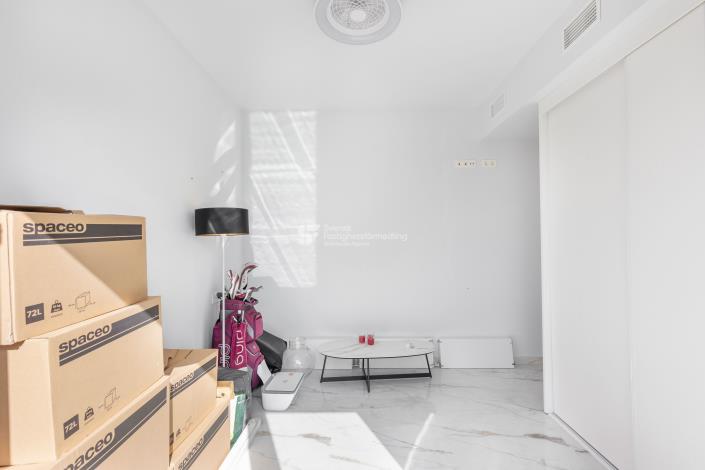 Image No.18-3 Bed Villa for sale