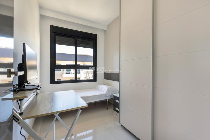 Image No.15-3 Bed Apartment for sale