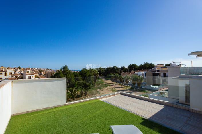 Image No.26-4 Bed Villa for sale