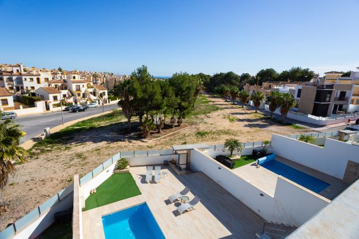 Image No.27-4 Bed Villa for sale