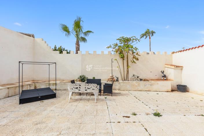 Image No.26-5 Bed Villa for sale