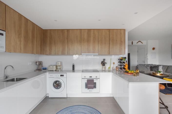 Image No.12-2 Bed Apartment for sale