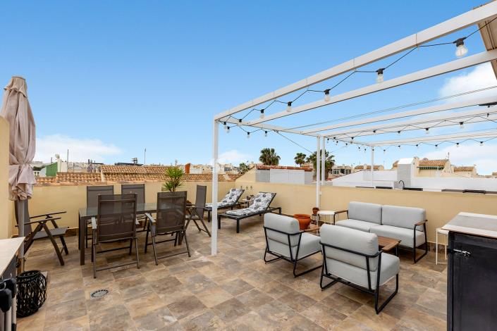 Image No.19-2 Bed Apartment for sale