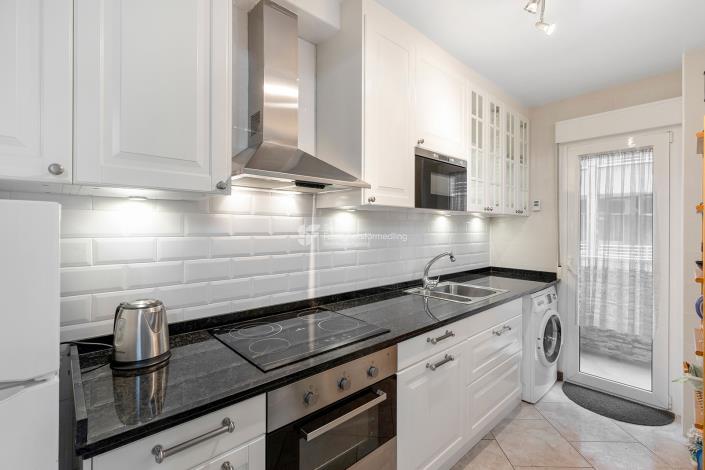 Image No.8-3 Bed Apartment for sale