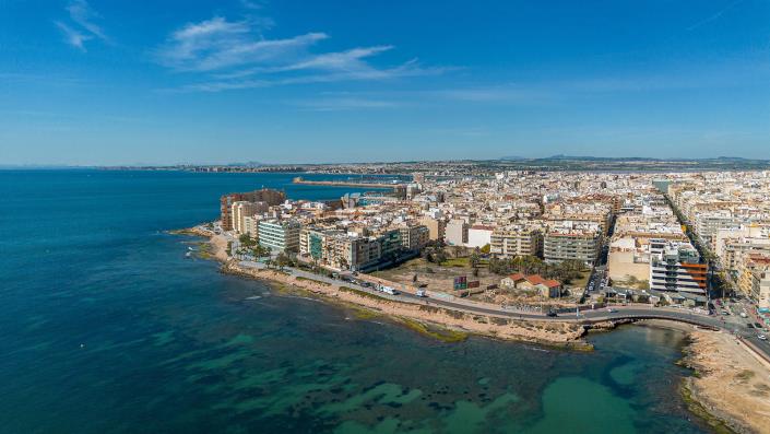 Image No.21-3 Bed Apartment for sale