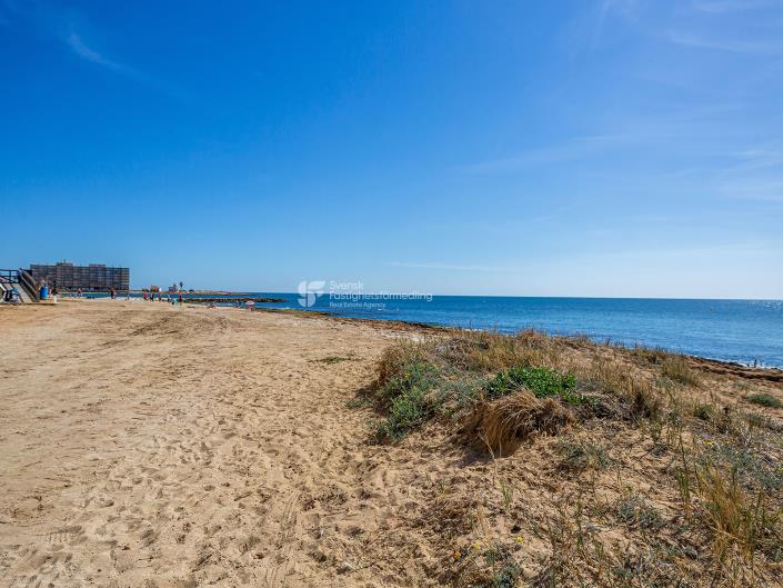 Image No.23-3 Bed Apartment for sale