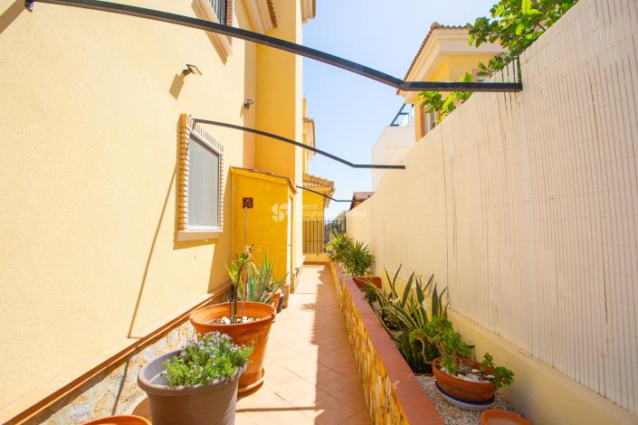 Image No.29-3 Bed Villa for sale