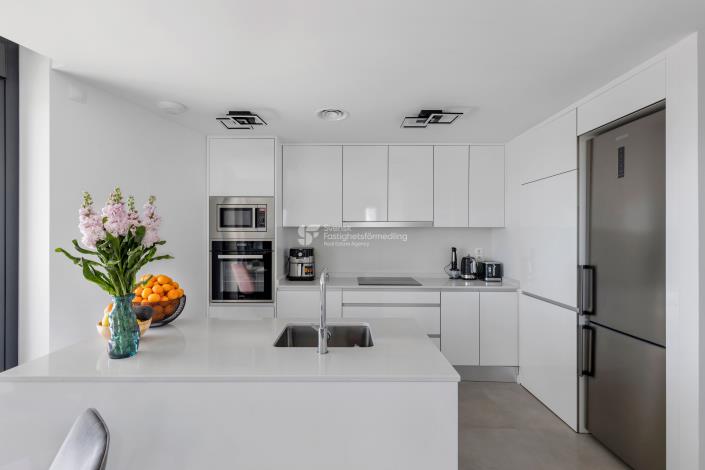 Image No.6-3 Bed Apartment for sale