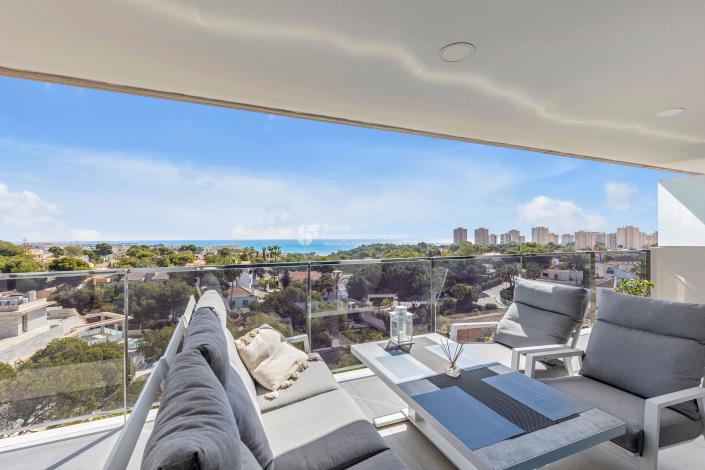 Image No.14-3 Bed Apartment for sale