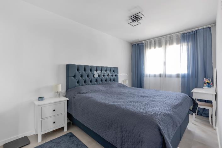 Image No.18-3 Bed Apartment for sale