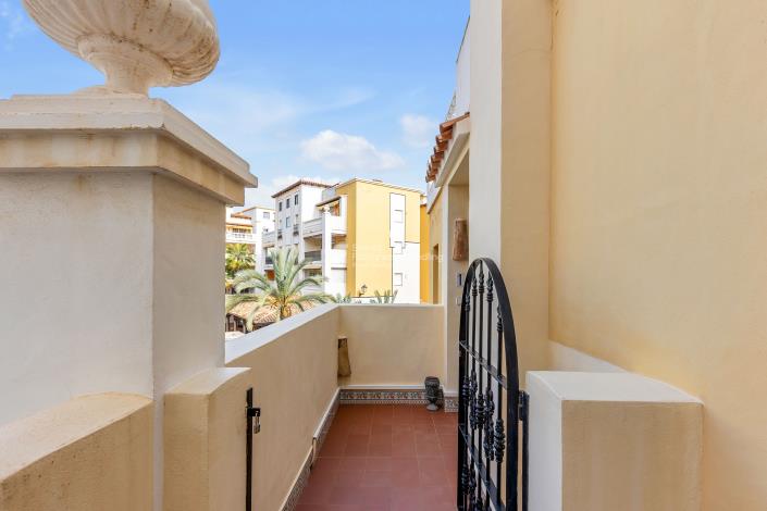 Image No.18-2 Bed Apartment for sale