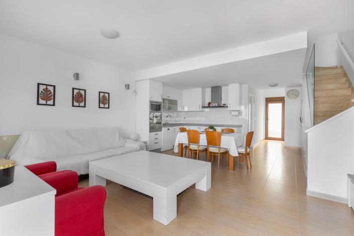 Image No.5-4 Bed Townhouse for sale