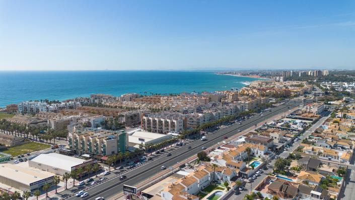 Image No.5-3 Bed Townhouse for sale