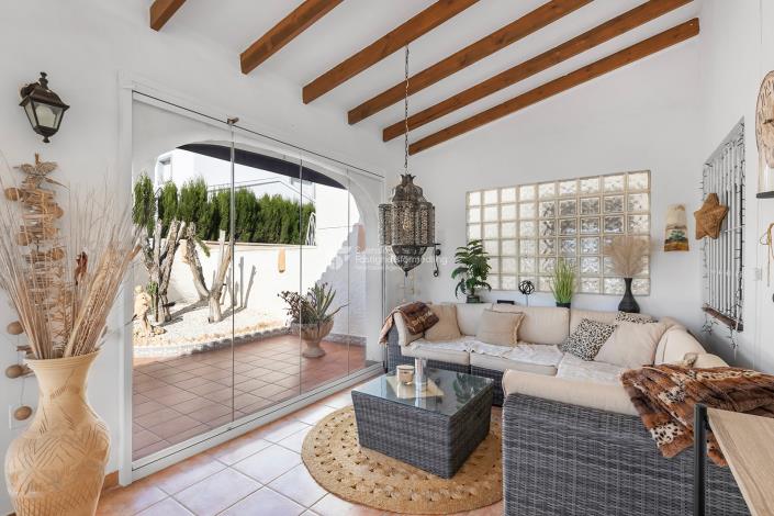 Image No.15-3 Bed Townhouse for sale