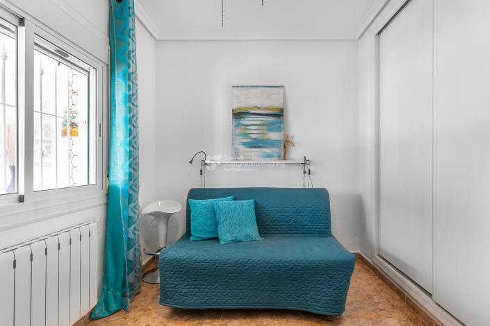 Image No.20-3 Bed Townhouse for sale