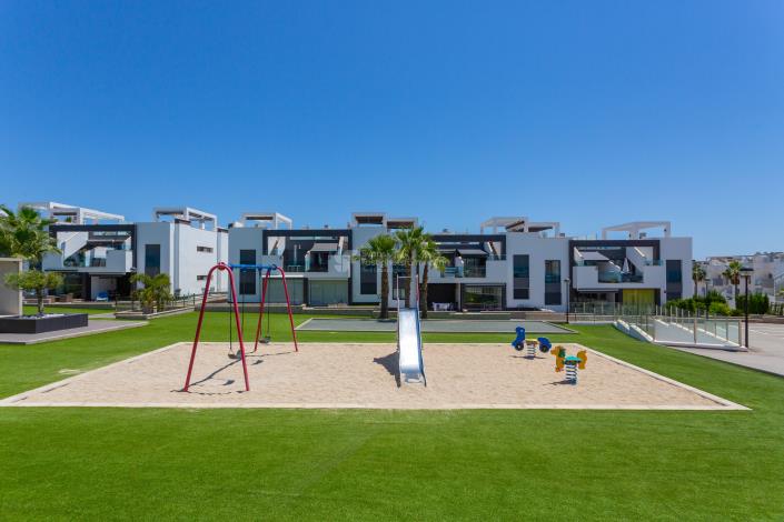 Image No.4-2 Bed Apartment for sale