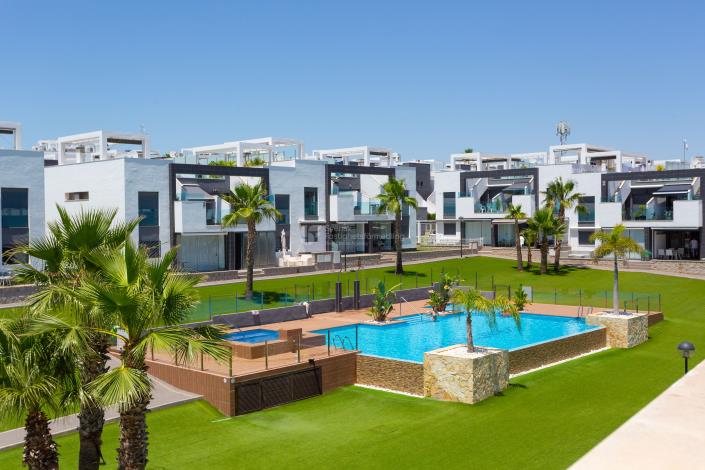 Image No.3-2 Bed Apartment for sale