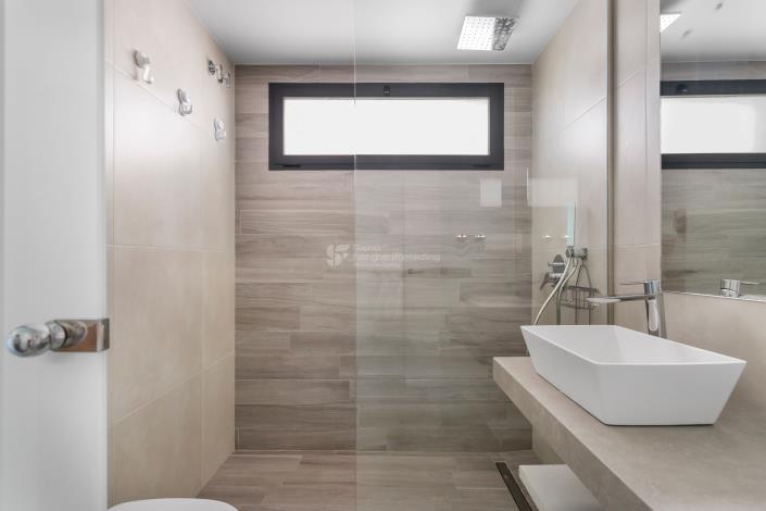 Image No.25-2 Bed Apartment for sale