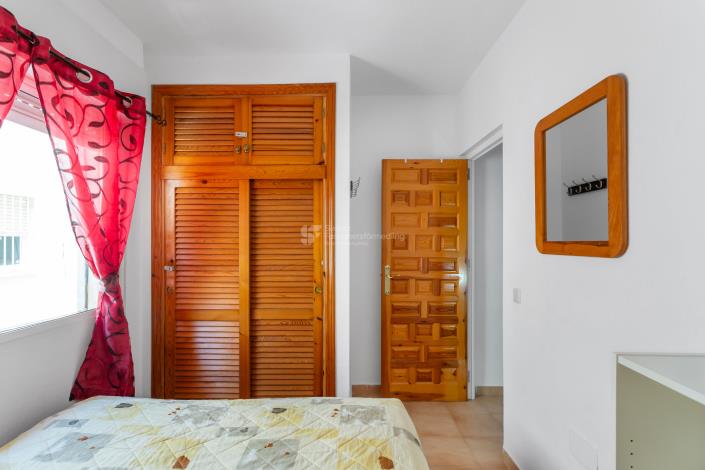 Image No.18-2 Bed Townhouse for sale