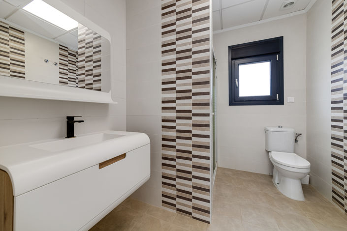 Image No.20-4 Bed Villa for sale