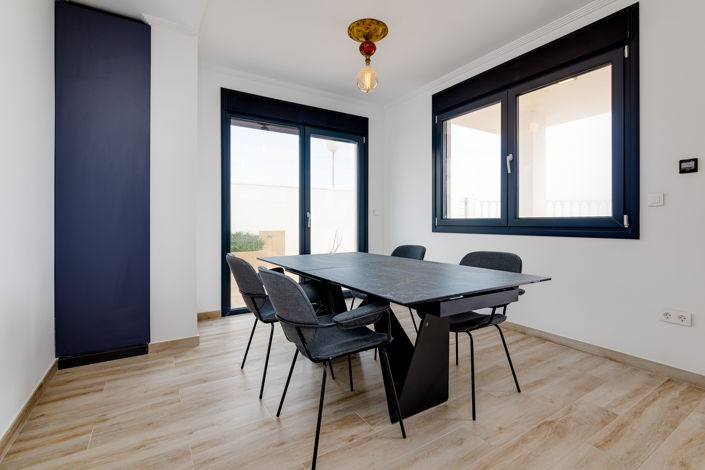 Image No.7-4 Bed Villa for sale