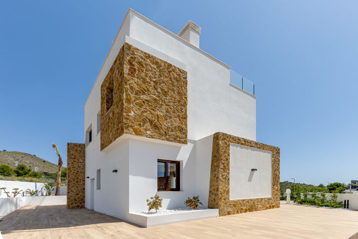 Image No.1-3 Bed Villa for sale