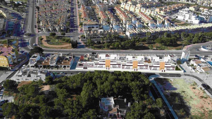 Image No.8-Maison de ville de 3 chambres à vendre à Villamartin