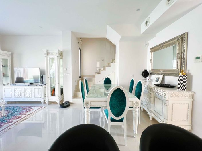 Image No.14-4 Bed Villa for sale