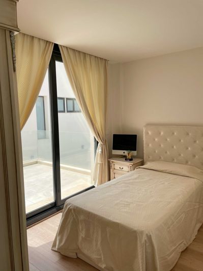 Image No.8-4 Bed Villa for sale