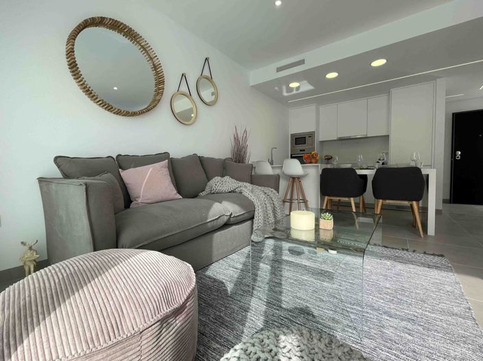 Image No.10-3 Bed Villa for sale