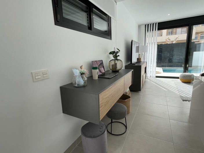 Image No.6-3 Bed Villa for sale