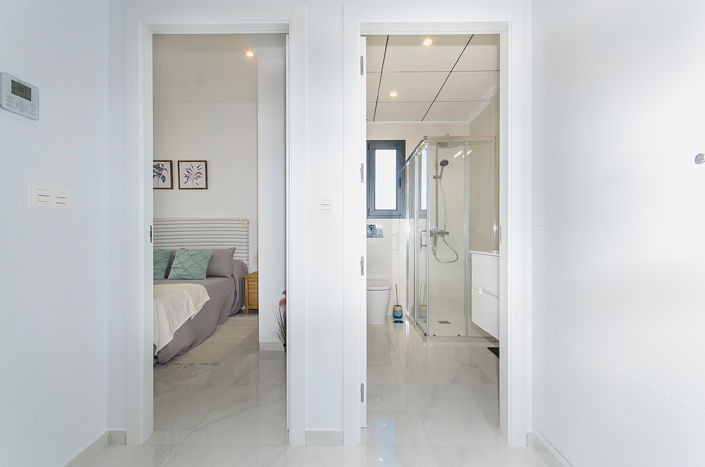 Image No.11-3 Bed Villa for sale