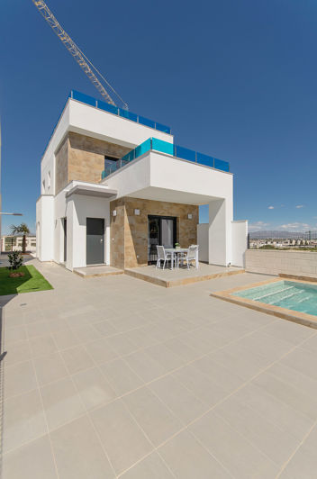 Image No.2-3 Bed Villa for sale