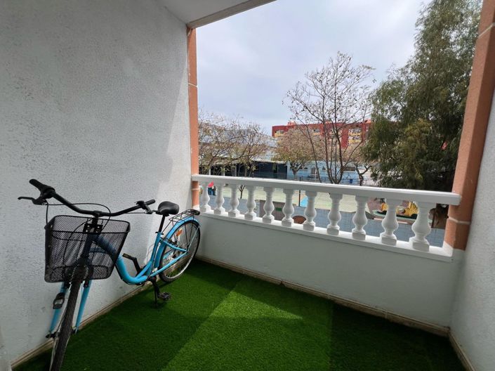 Image No.1-Appartement de 2 chambres à vendre à Torrevieja