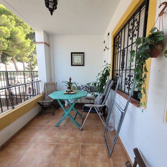 Image No.2-2 Bed Townhouse for sale