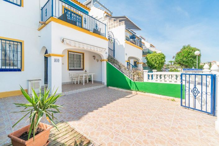 Image No.1-2 Bed Townhouse for sale