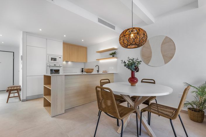 Image No.8-3 Bed Apartment for sale