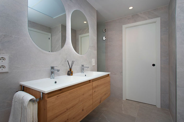 Image No.12-3 Bed Townhouse for sale