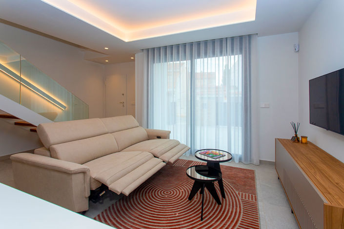 Image No.22-3 Bed Townhouse for sale