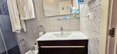 254d8c86130bec94992e001b385c9c5d