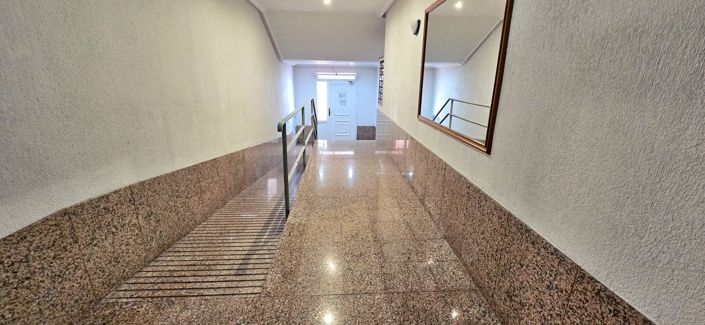 Image No.33-3 Bed Apartment for sale