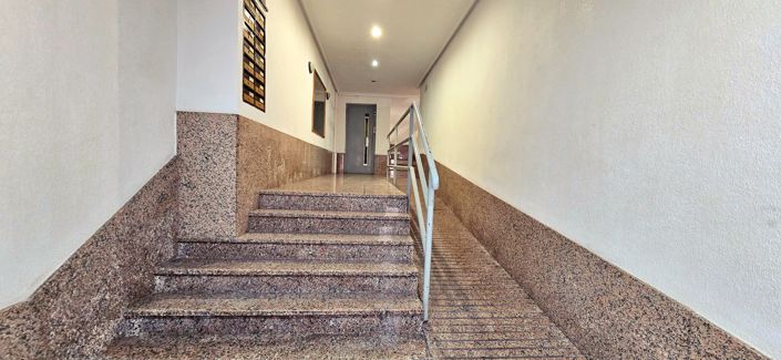 Image No.34-3 Bed Apartment for sale