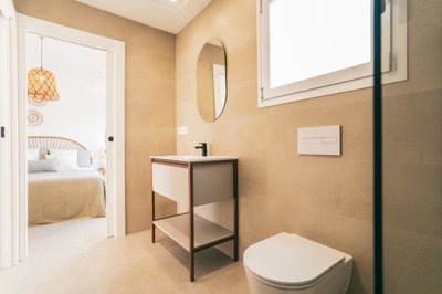 7d825bf63233d43b8f2d3a07b650146b