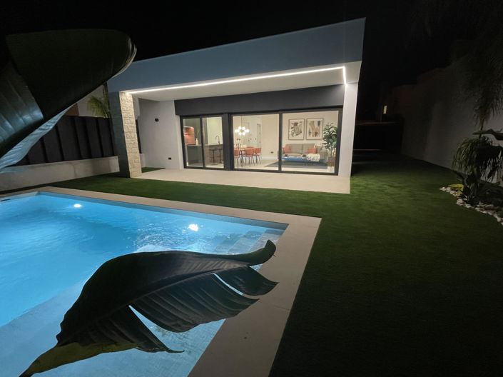 Image No.27-3 Bed Villa for sale