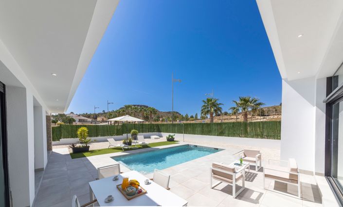 Image No.22-3 Bed Villa for sale